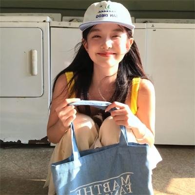 海尔兄弟海报